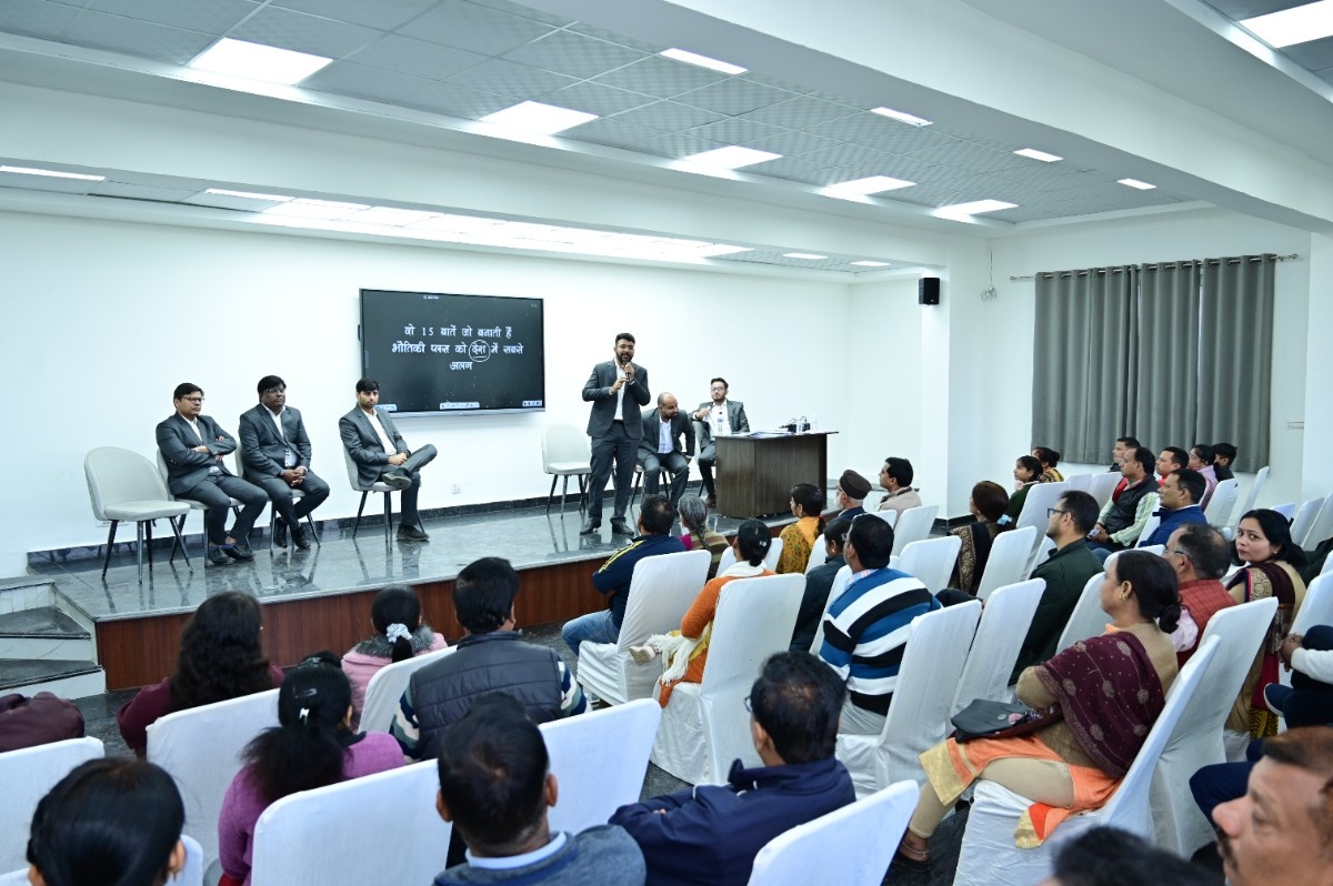 Winners with trophies